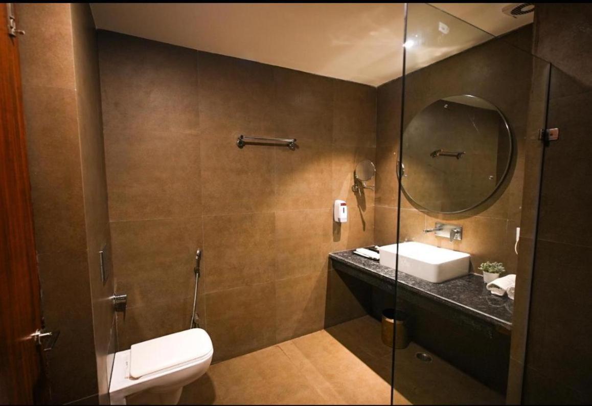 ניו דלהי Hotel Aiims מראה חיצוני תמונה
